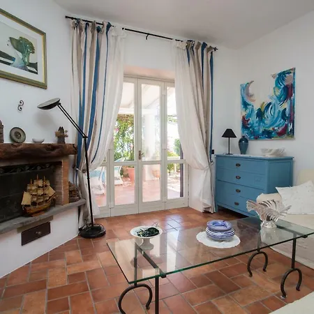 Rosa Dei Venti Holiday home *